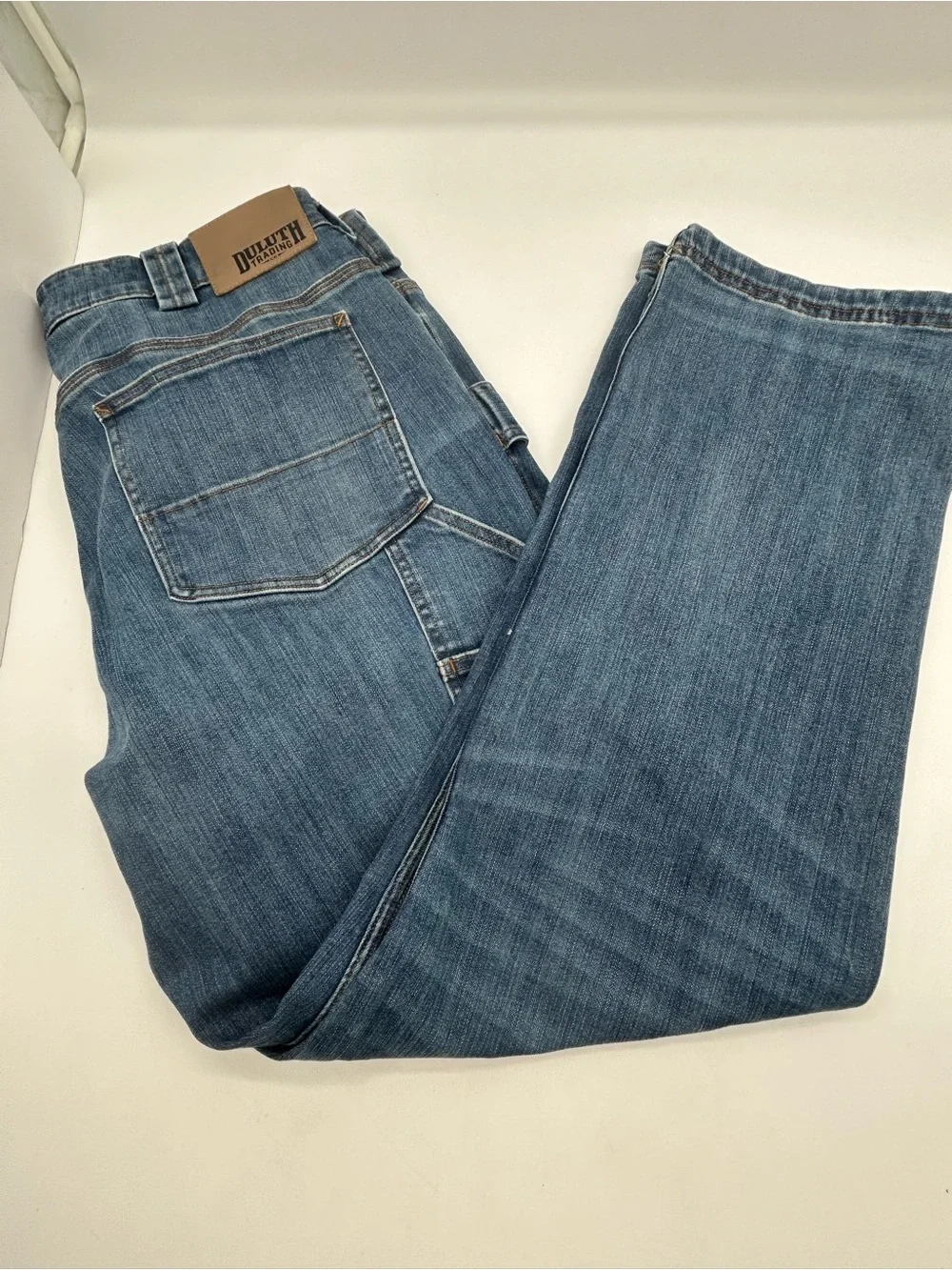 Duluth Trading Co Ballroom Flex Jeans Multiple Pockets and Hammer Loop 40x32